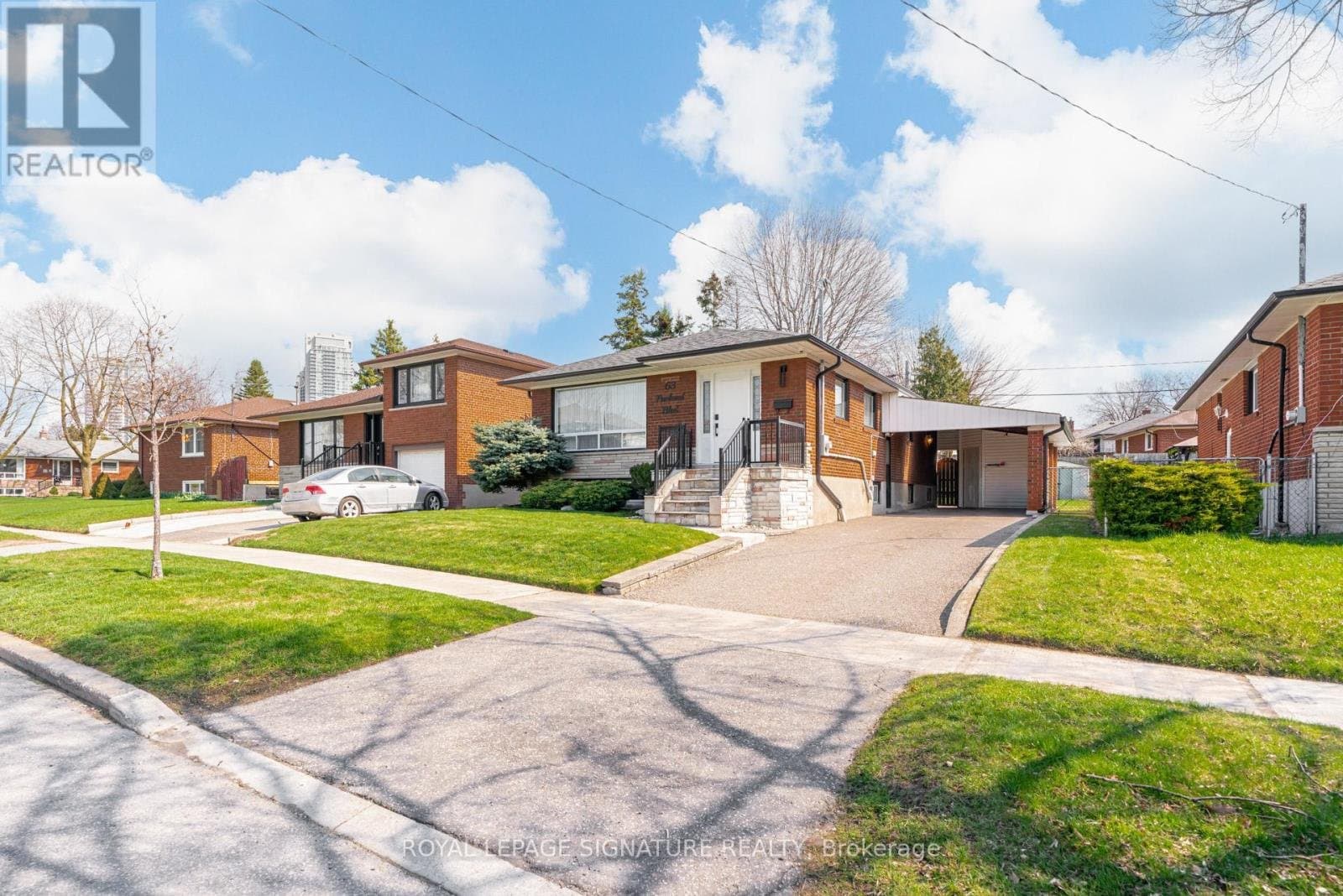 63 Packard Boulevard - Photo 2