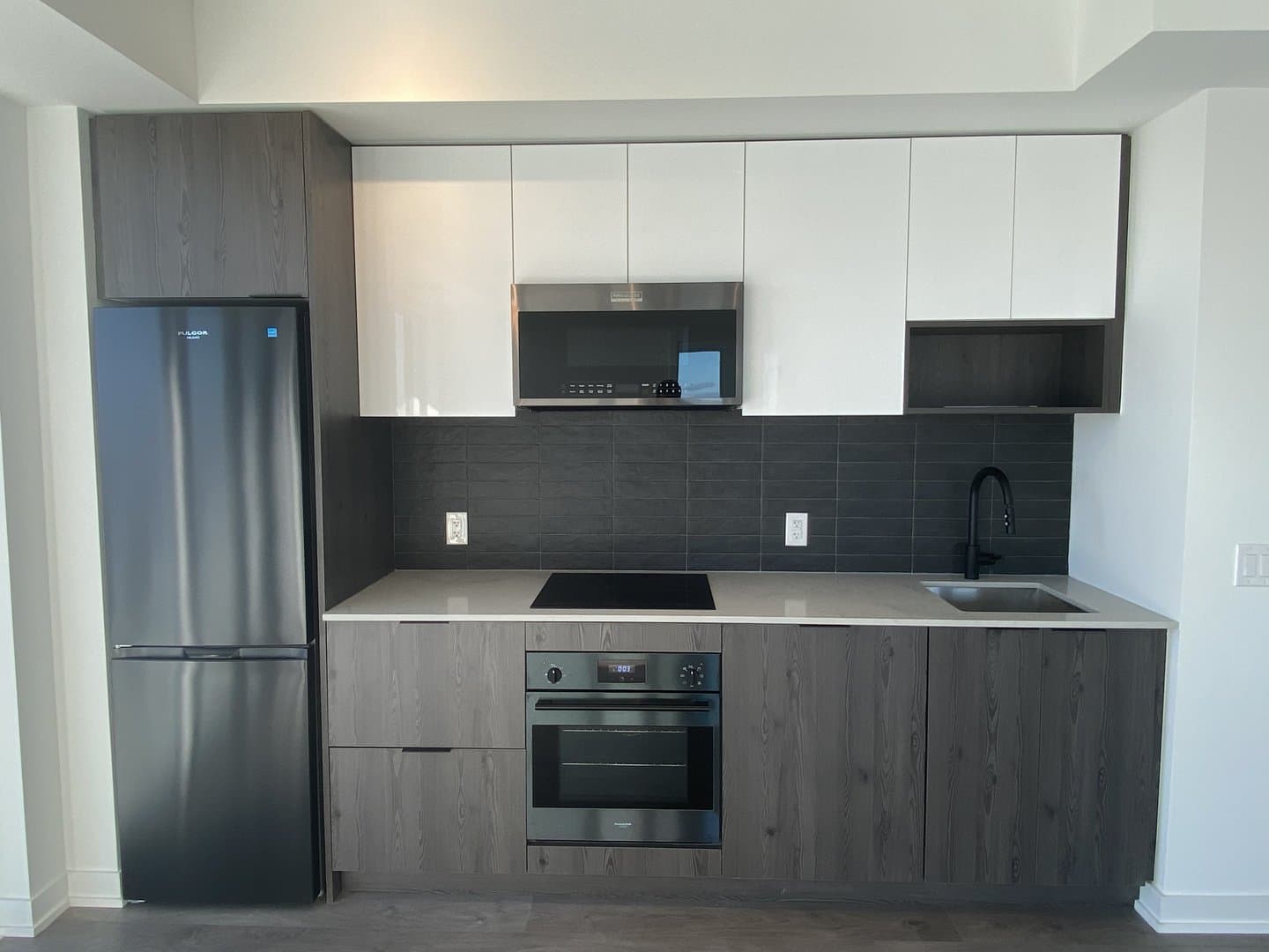 5 Defries Street - Photo 2