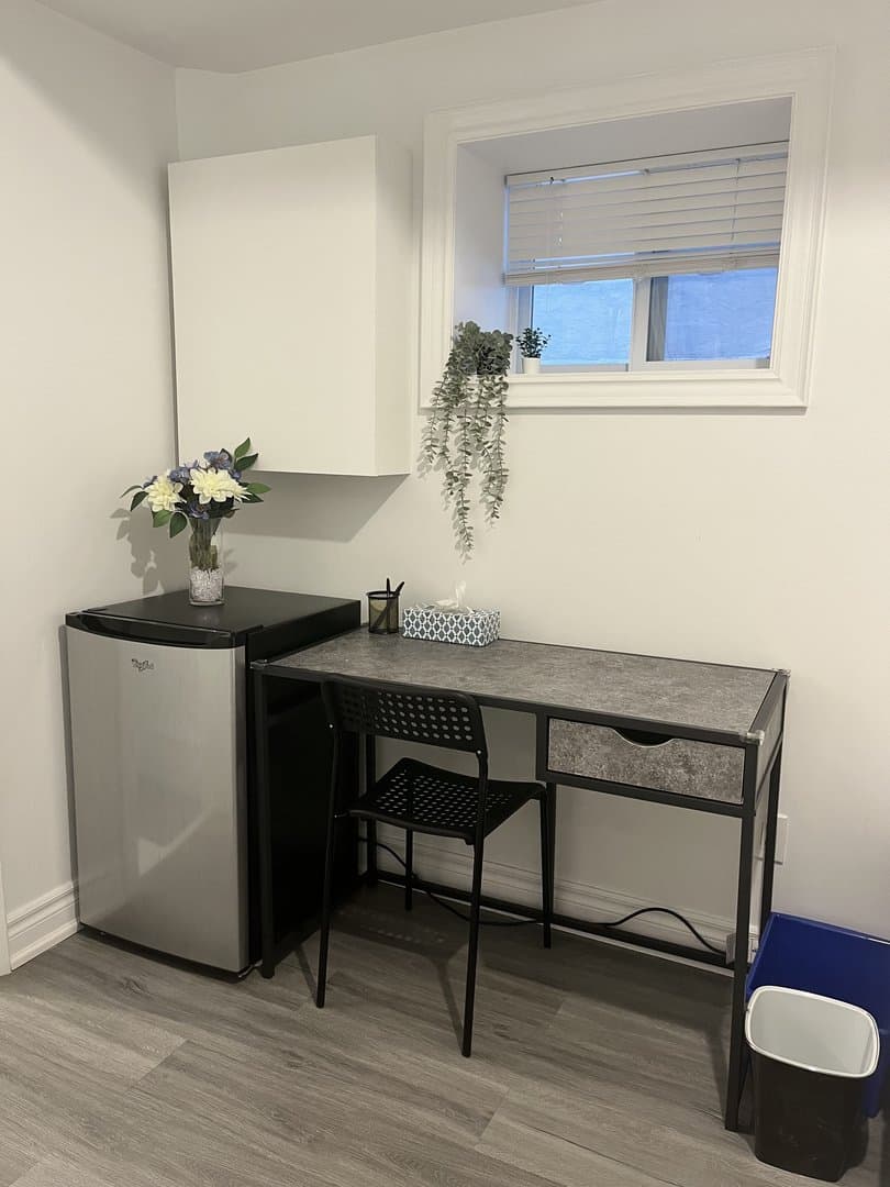 674 Bathurst Street - Photo 3