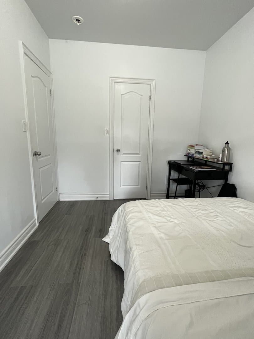 674 Bathurst Street - Photo 3