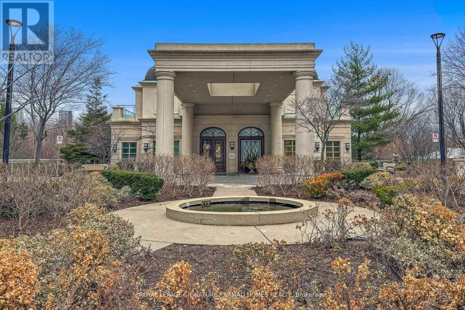 10 Bloorview Place - Photo 3