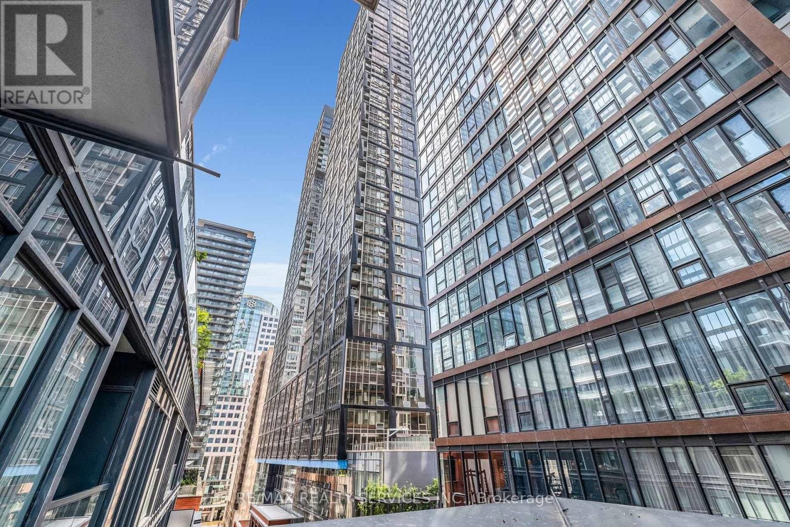 115 Blue Jays Way - Photo 1