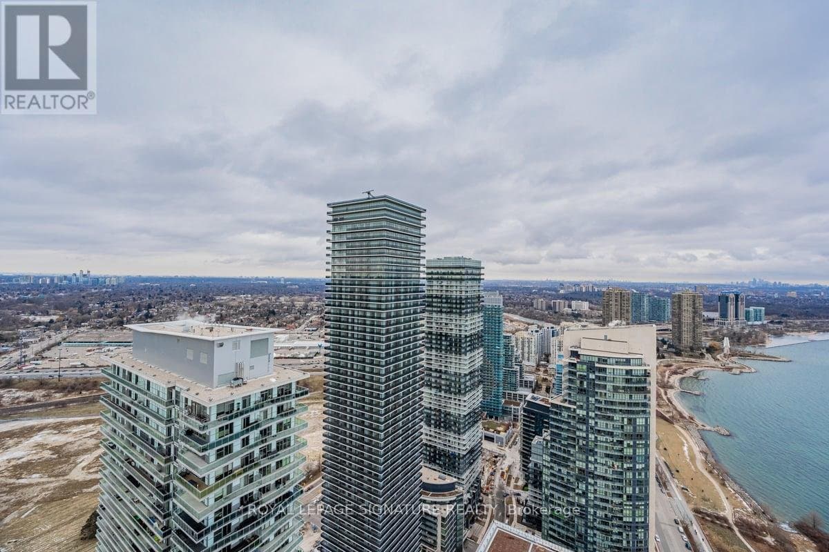 20 Shore Breeze Drive