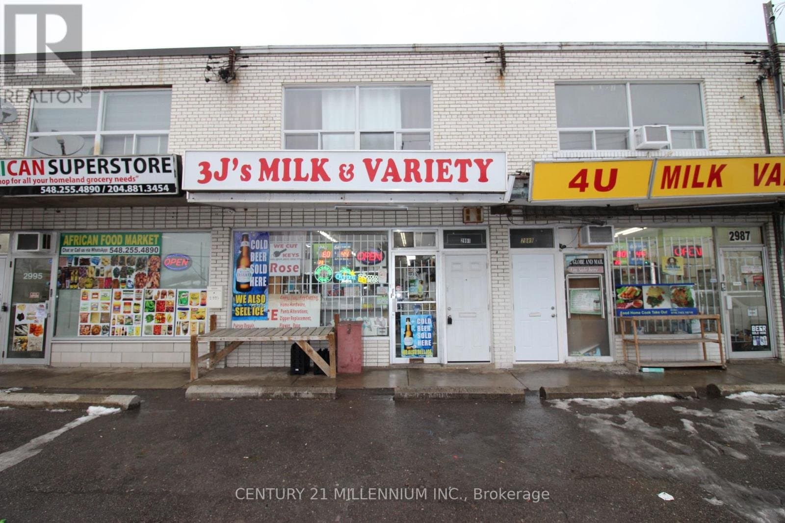 2991 Islington Avenue - Photo 1