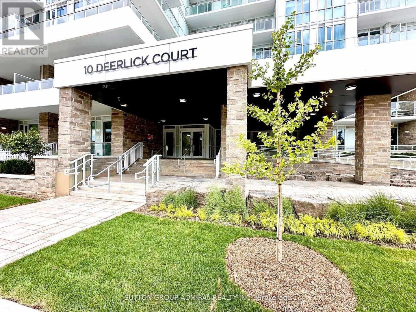 10 Deerlick Court - Photo 1