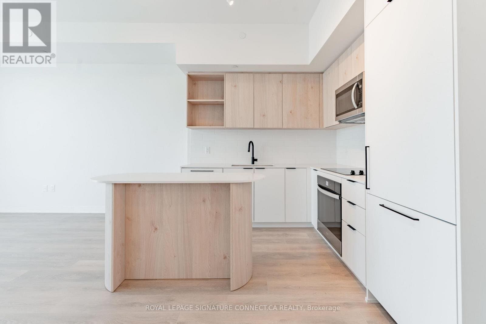 1185 Dupont Street - Photo 2