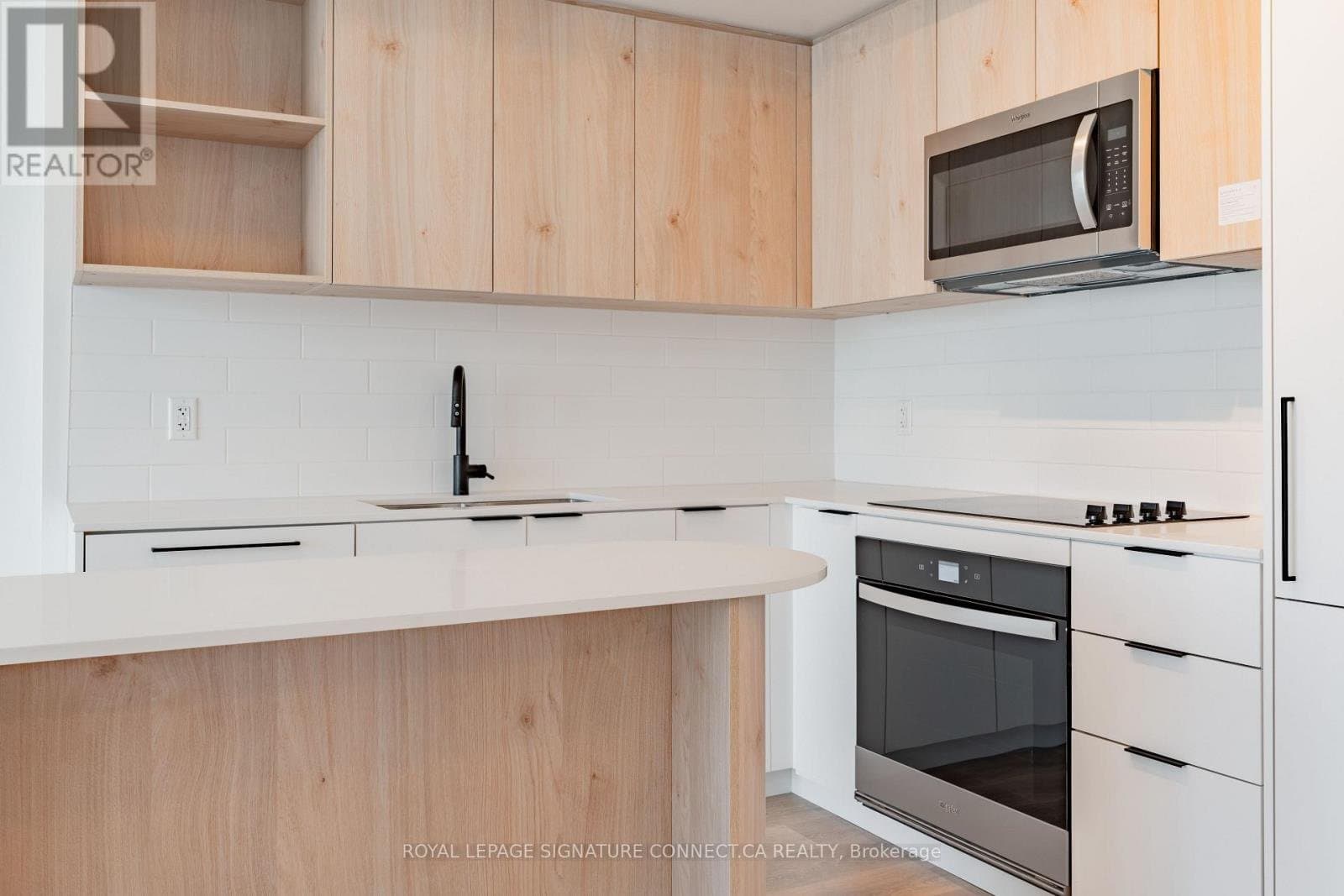 1185 Dupont Street - Photo 3