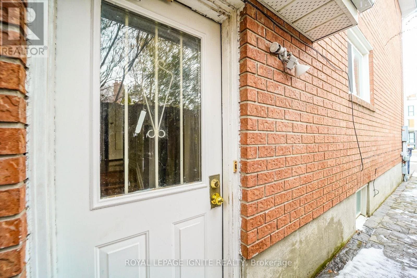 165 Clonmore Drive - Photo 3