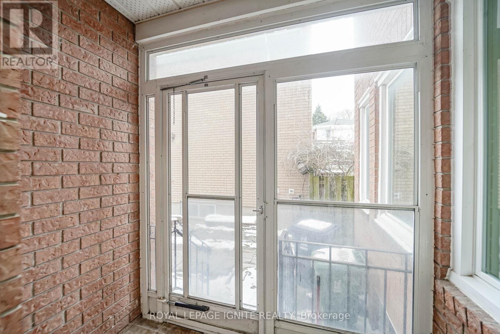 165 Clonmore Drive - Photo 4