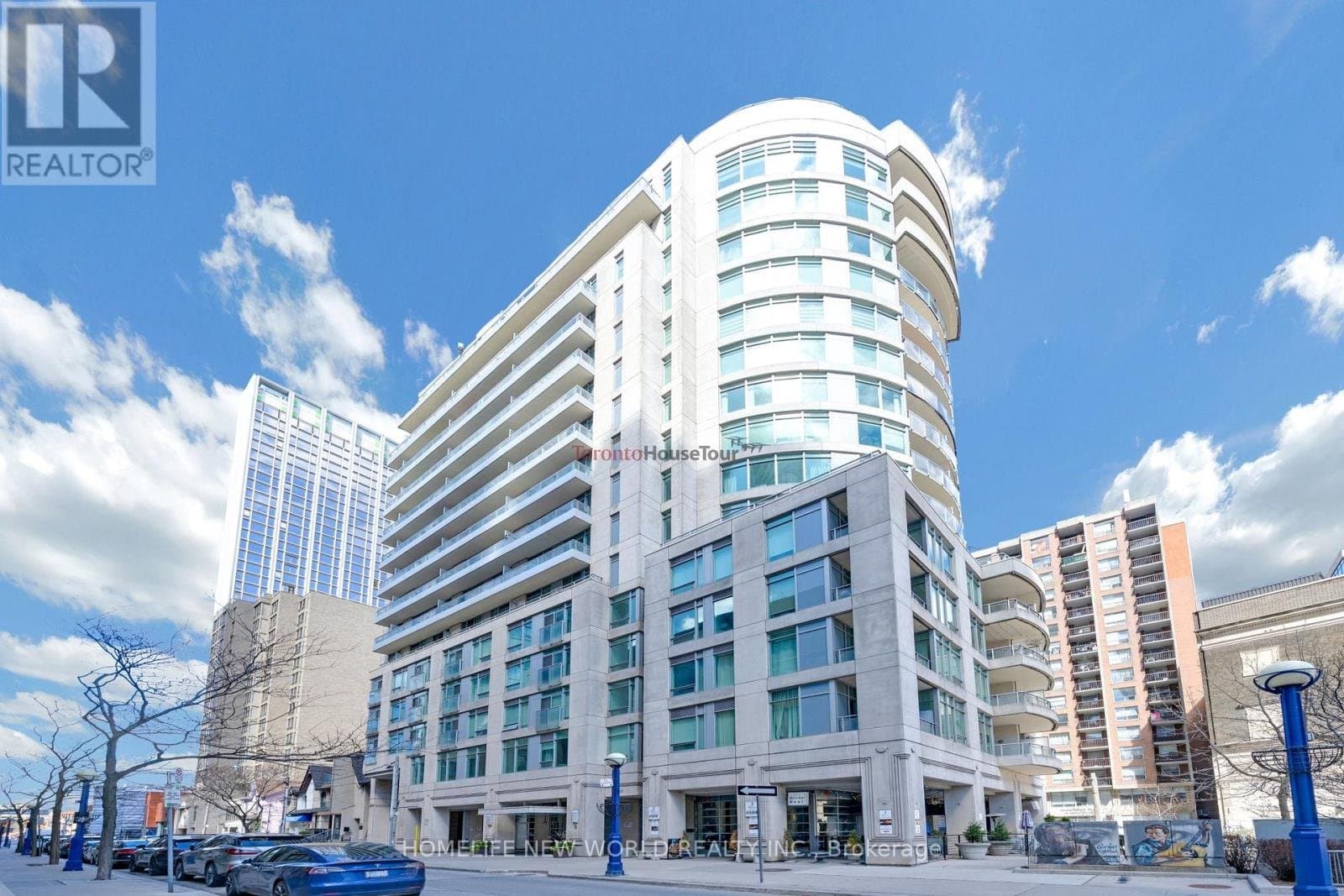 8 Scollard Street - Photo 1
