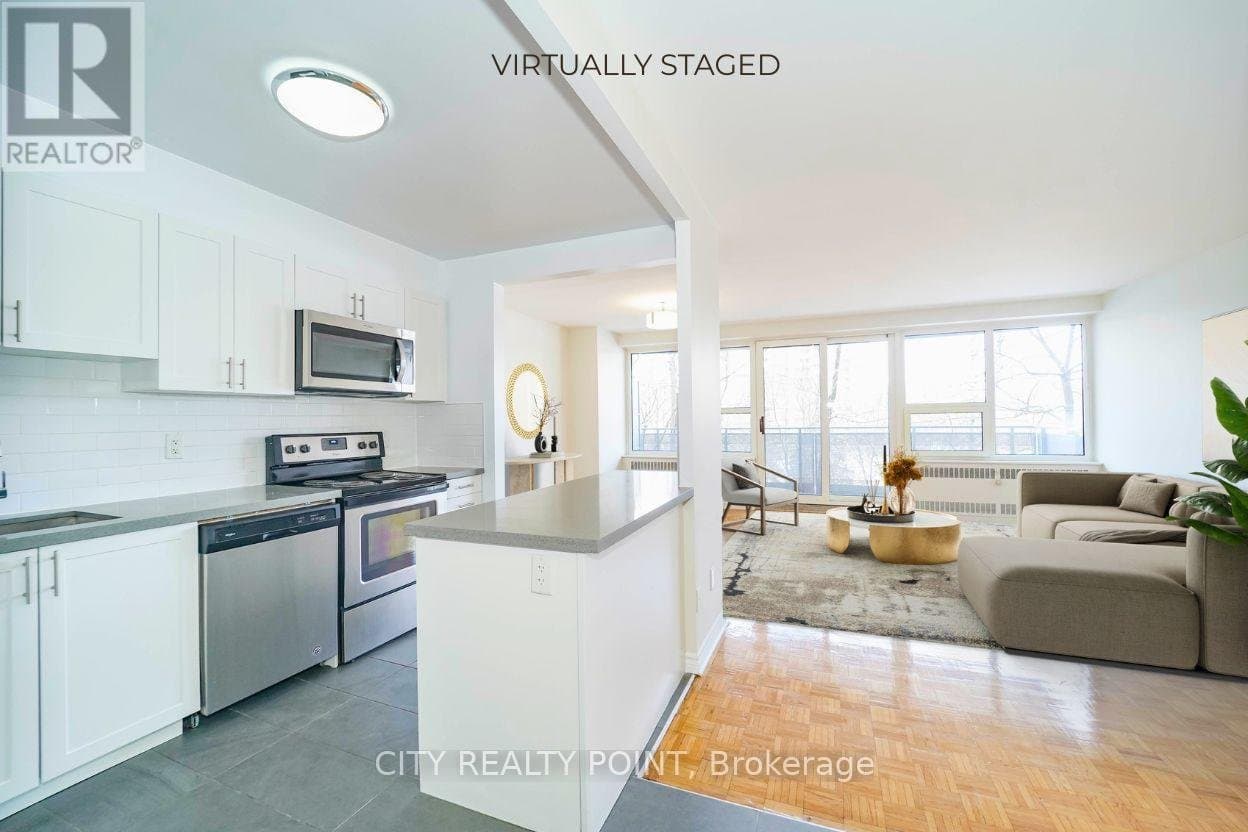 10 Shallmar Boulevard - Photo 1