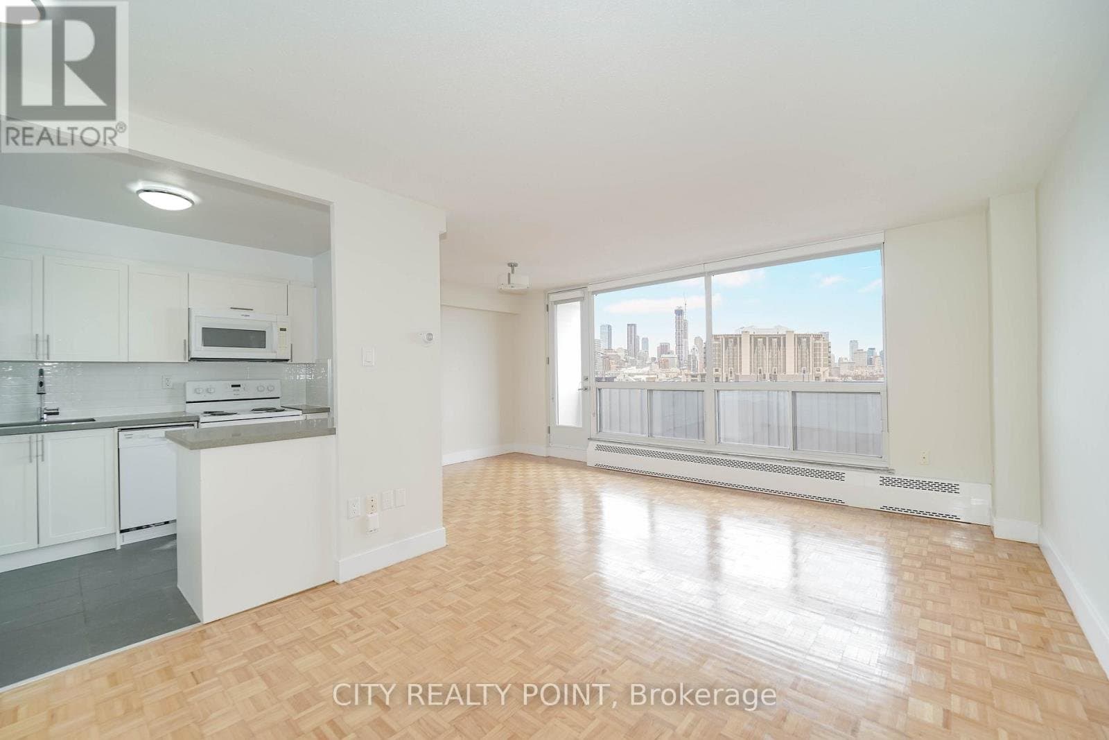 666 Spadina Avenue - Photo 4