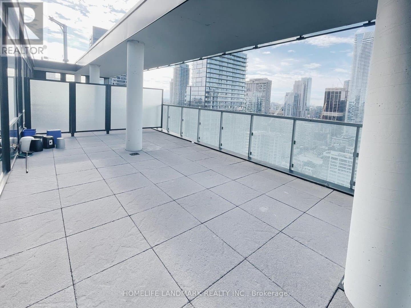 28 Wellesley Street - Photo 3