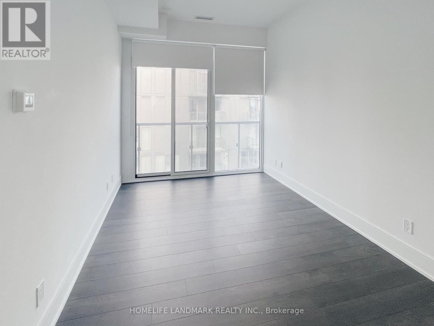 28 Wellesley Street - Photo 4