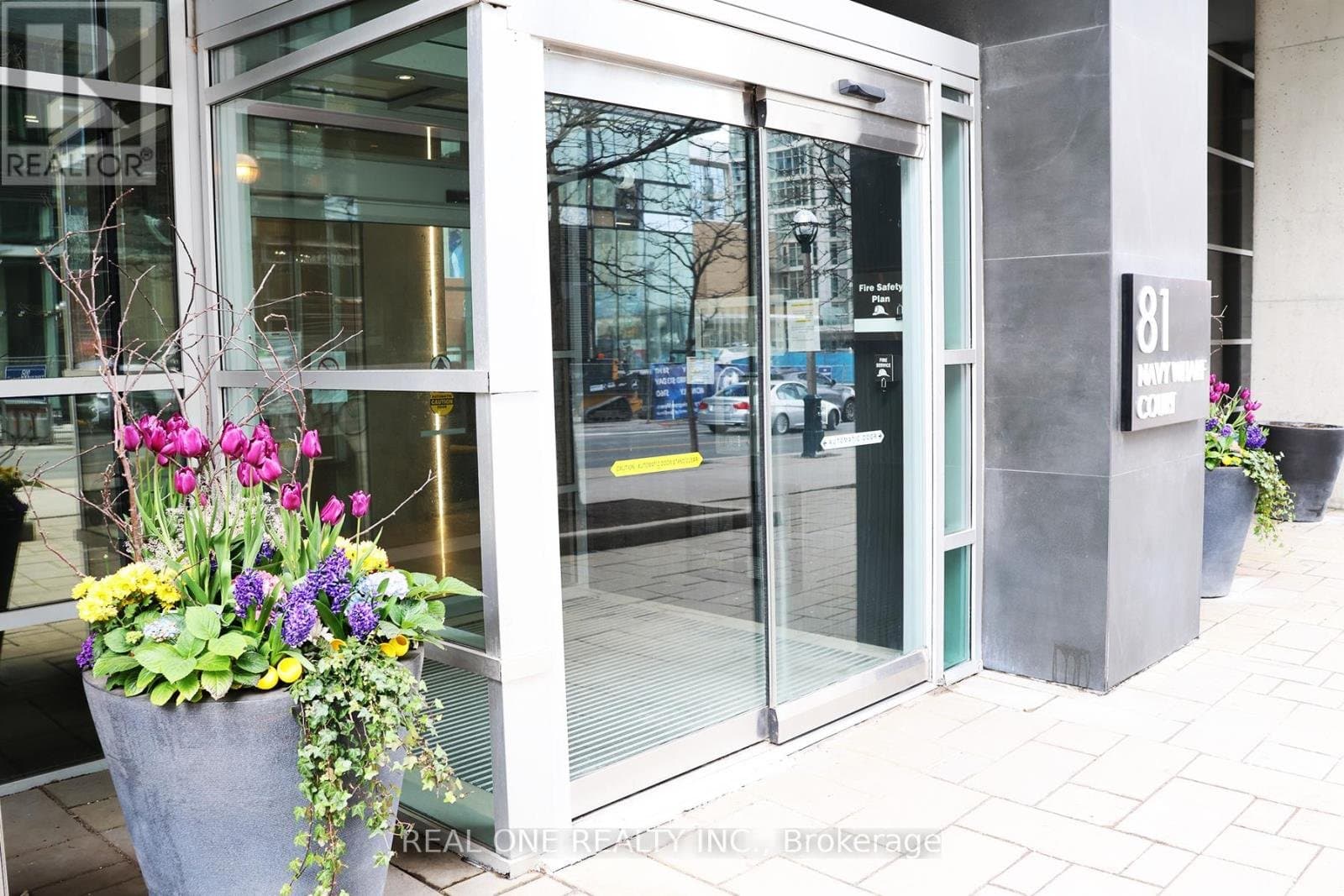 81 Navy Wharf Court