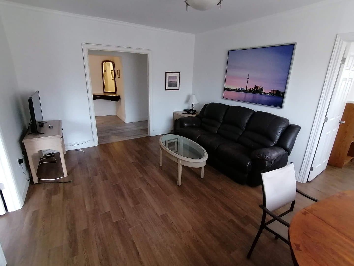 2 Glen Elm Avenue