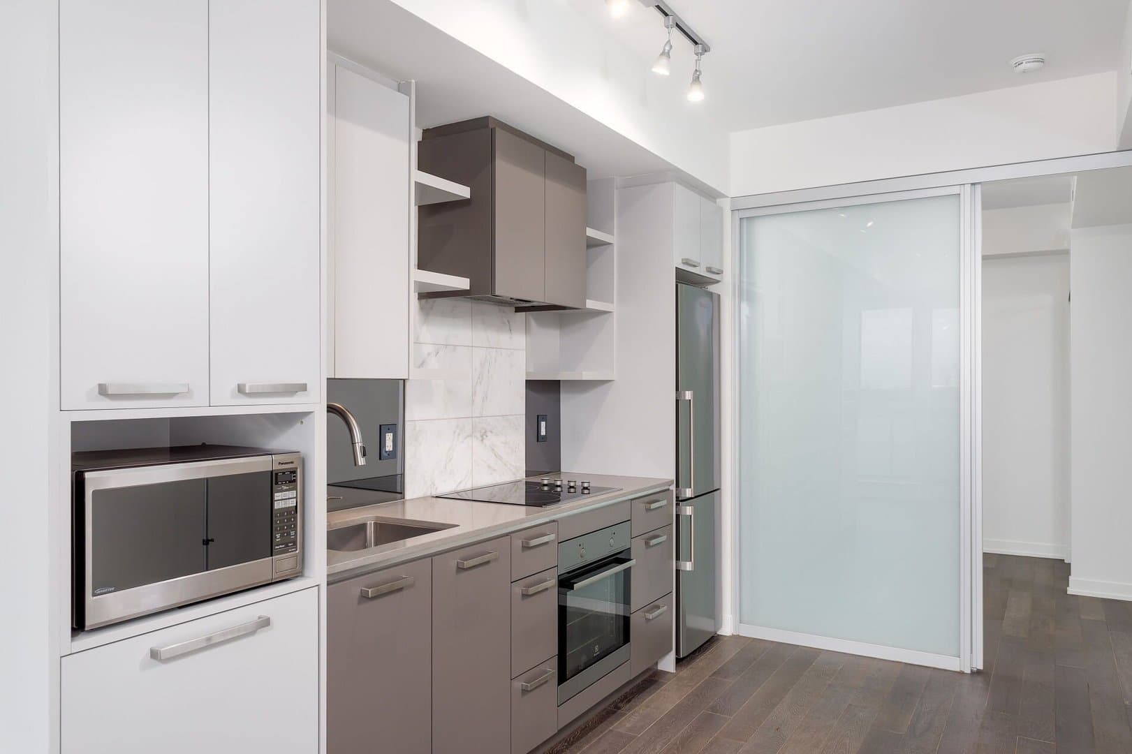 1830 Bloor Street West - Photo 3