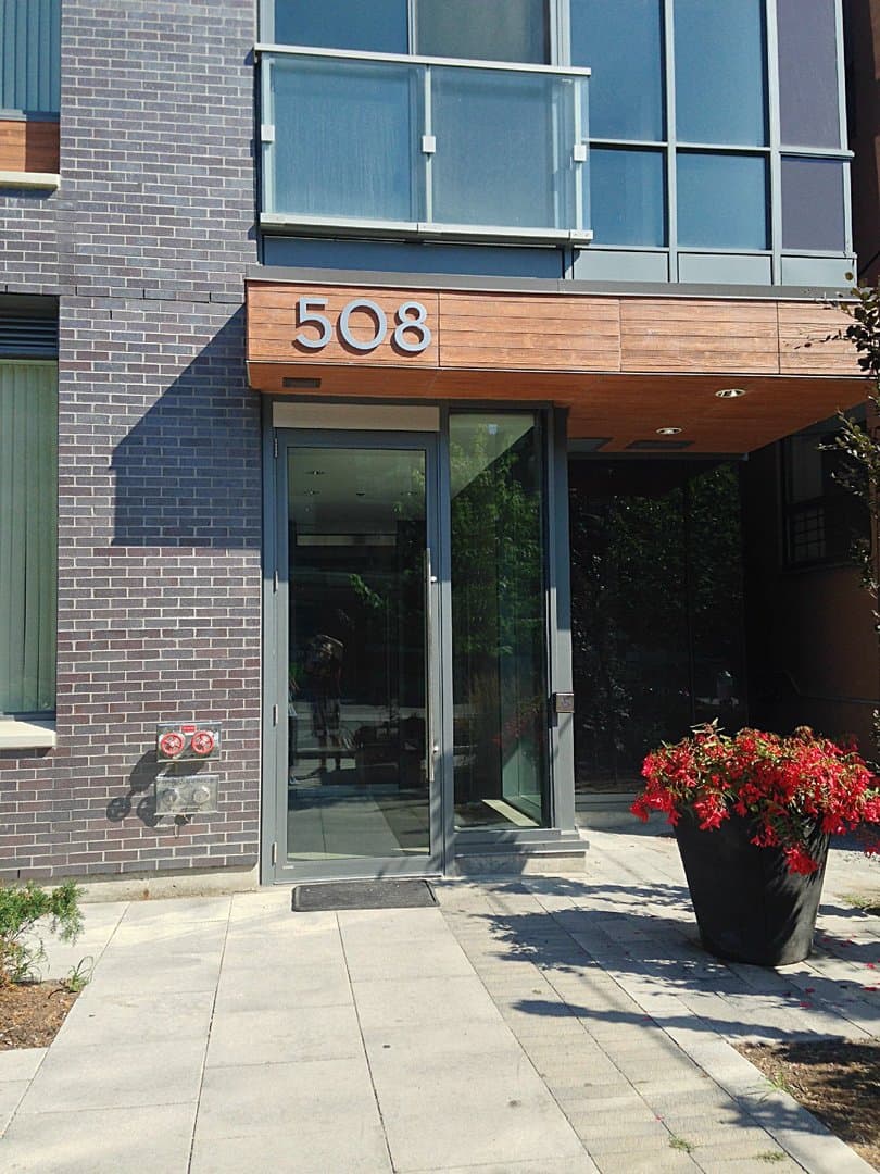 508 Wellington Street West