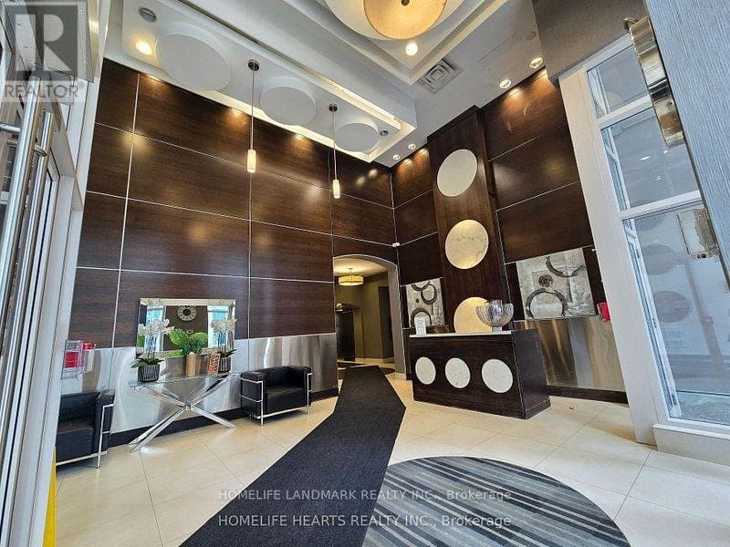 25 Town Centre Court - Photo 3