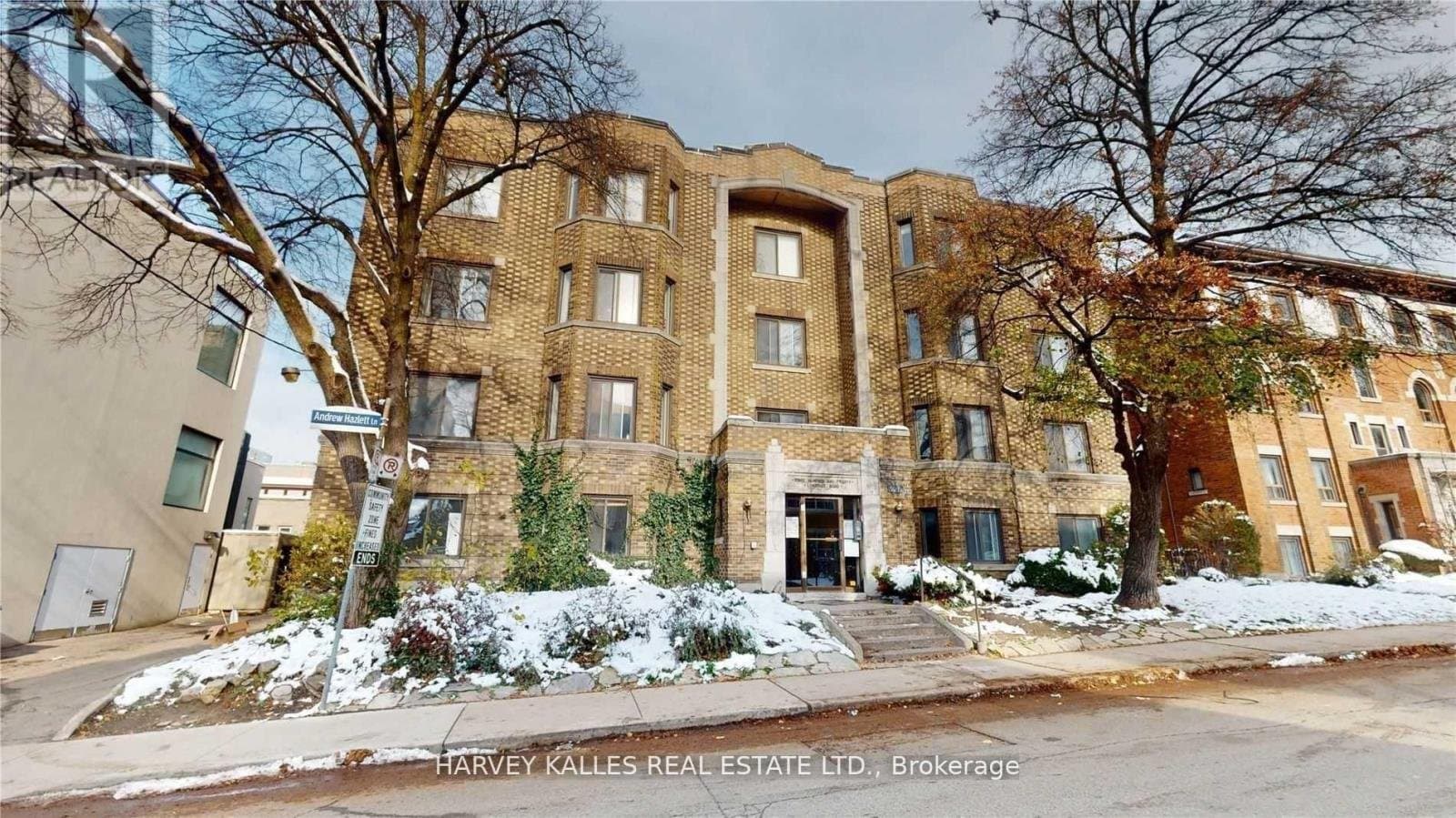 320 Lonsdale Road