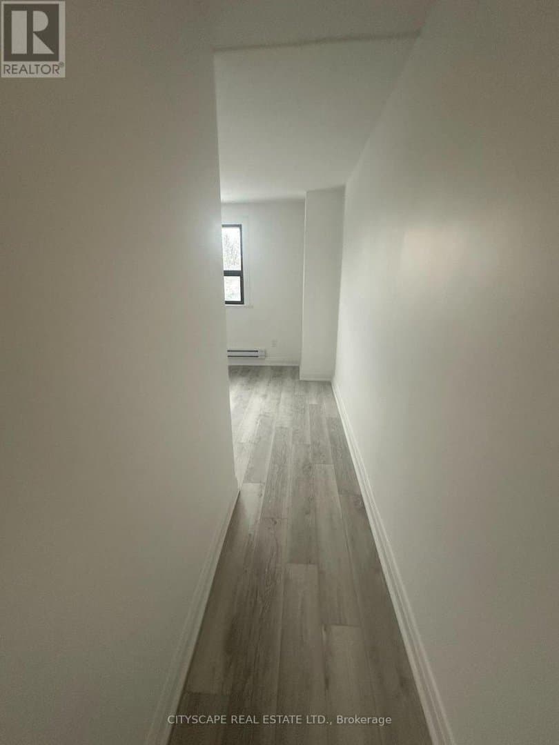 1710 St Clair Avenue - Photo 3