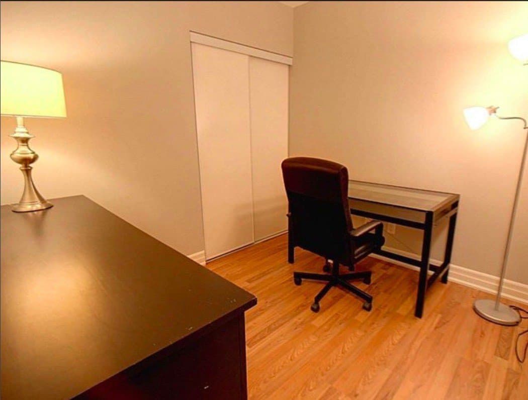 8 Scollard Street - Photo 4