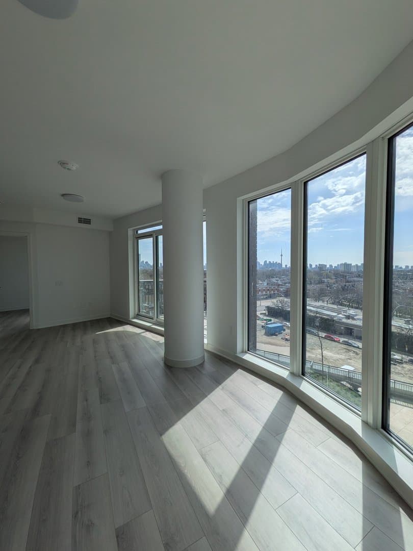 1185 Dupont Street - Photo 3