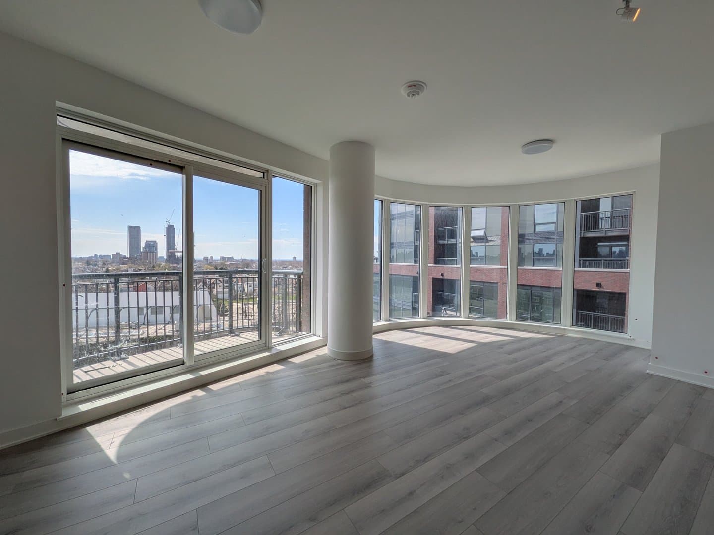 1185 Dupont Street - Photo 1