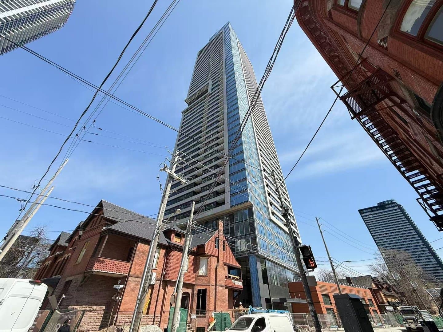 609 Sherbourne Street