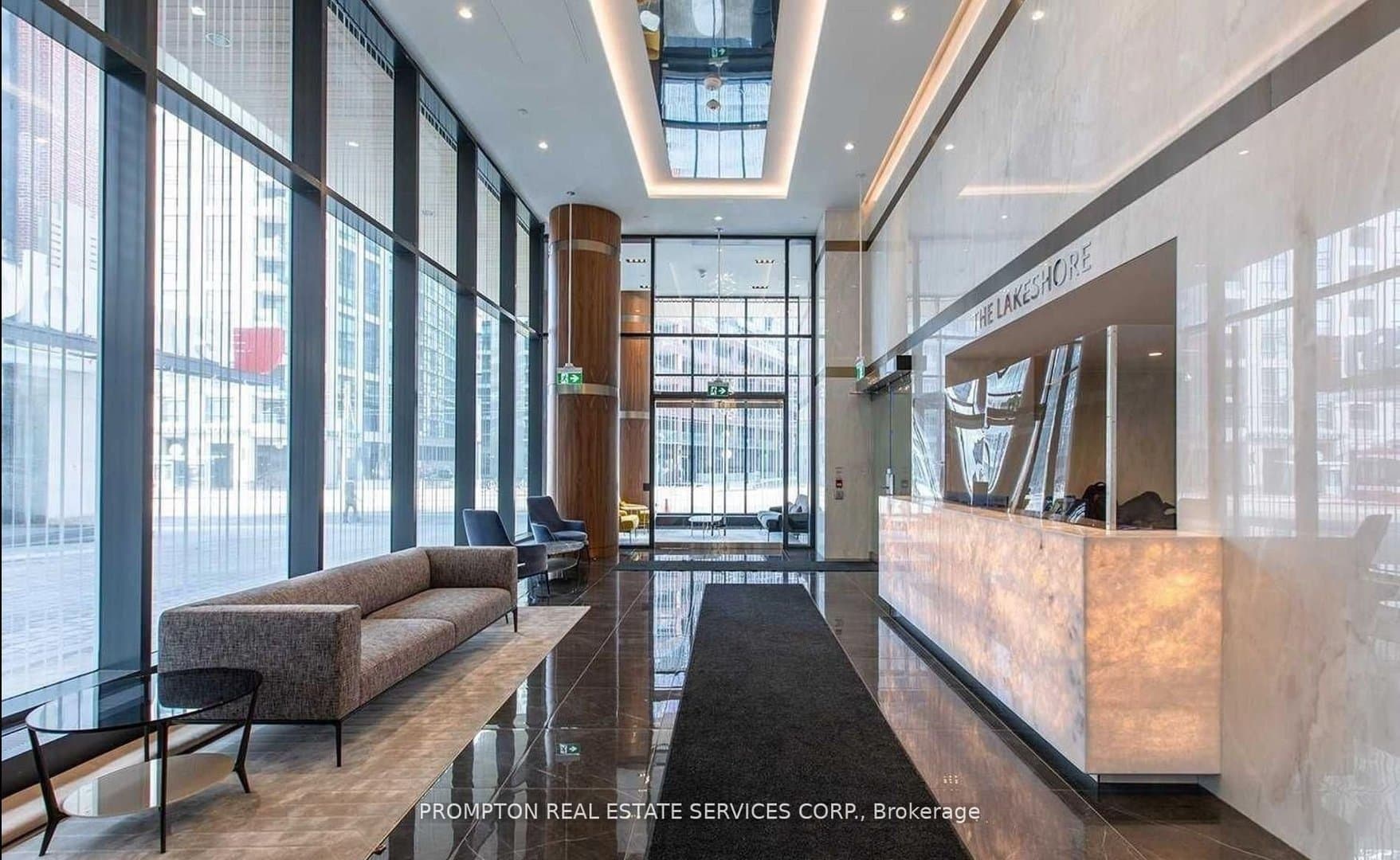 19 Bathurst Street - Photo 2