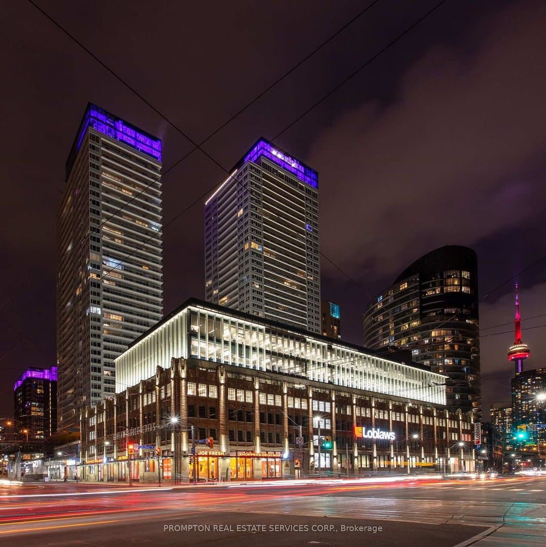 19 Bathurst Street - Photo 4