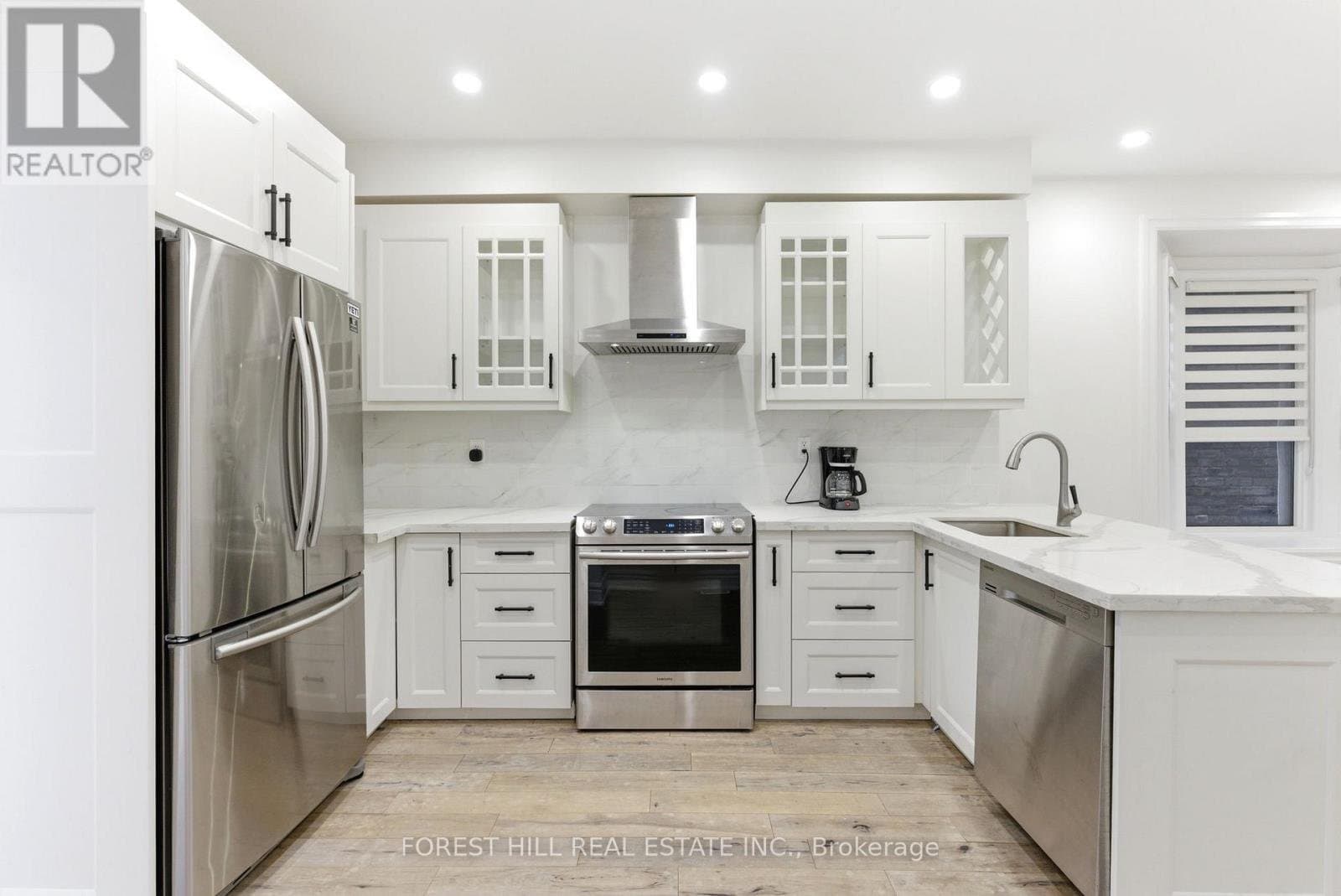 1297 Davenport Road - Photo 2