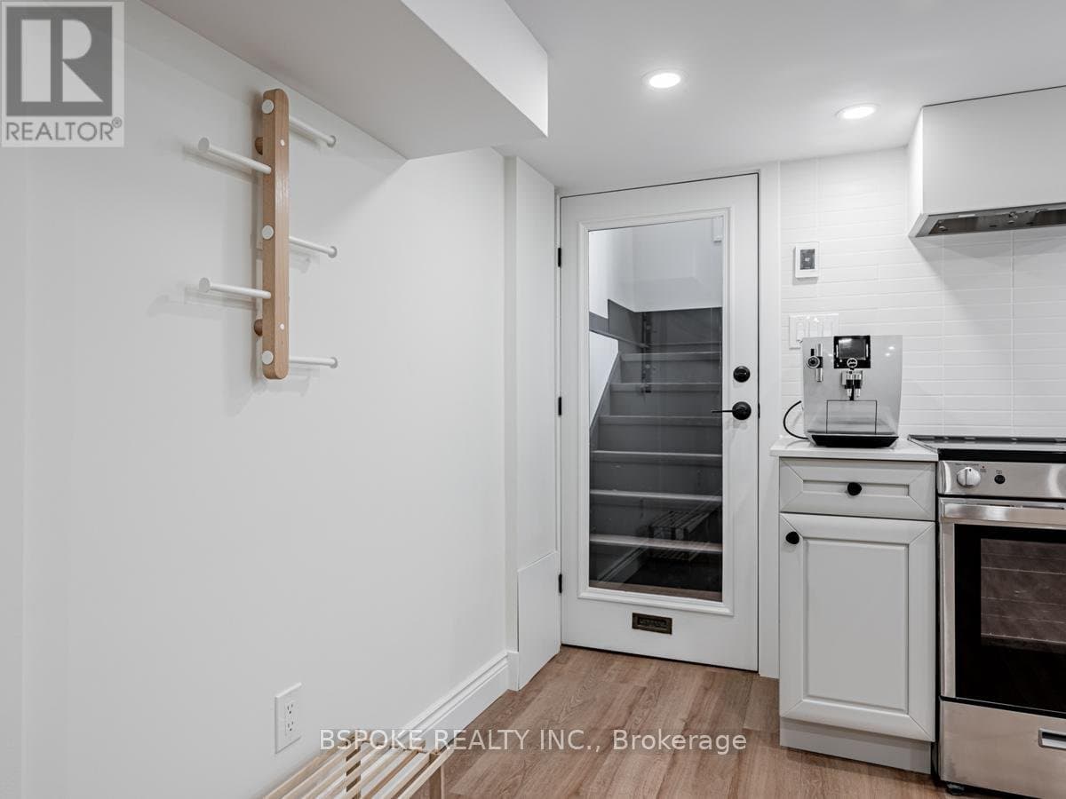 4 Hartford Avenue - Photo 2
