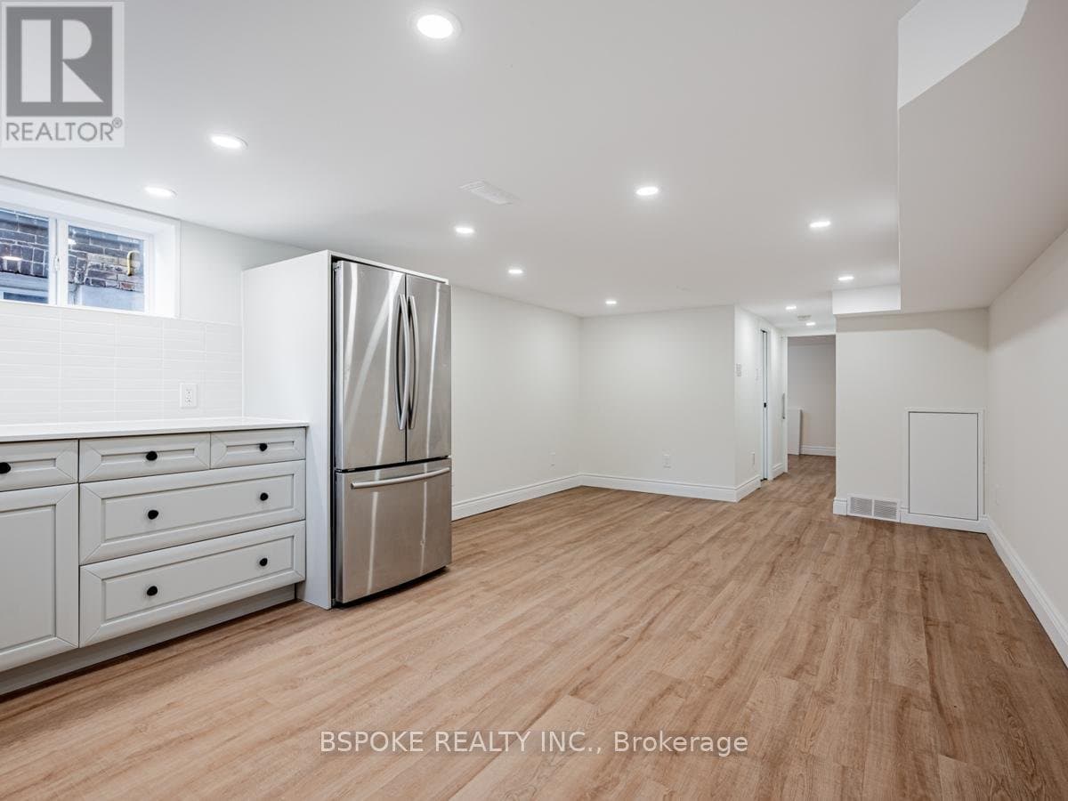4 Hartford Avenue - Photo 4