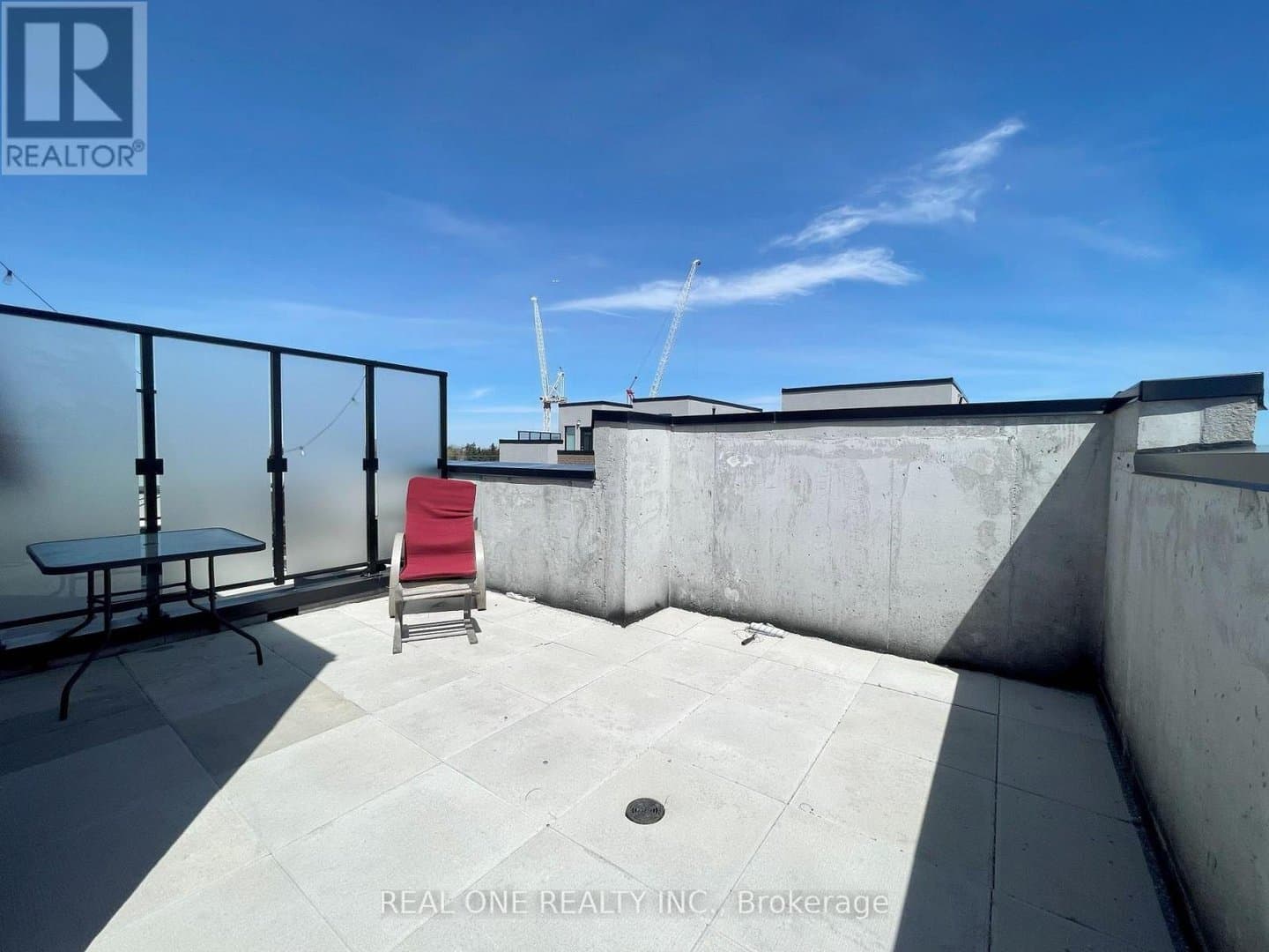 851 Sheppard Avenue - Photo 2
