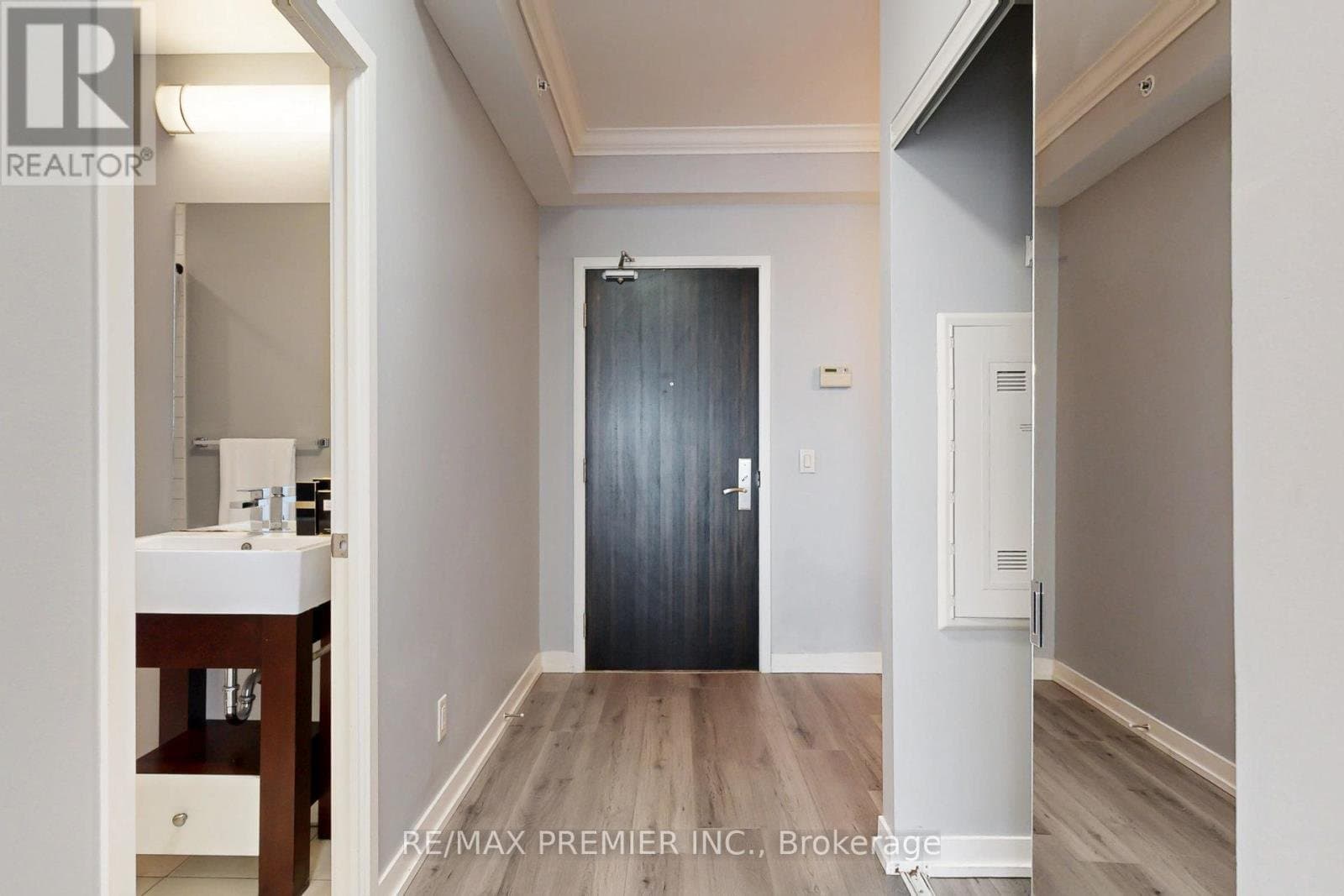 840 Queen's Plate Drive - Photo 4