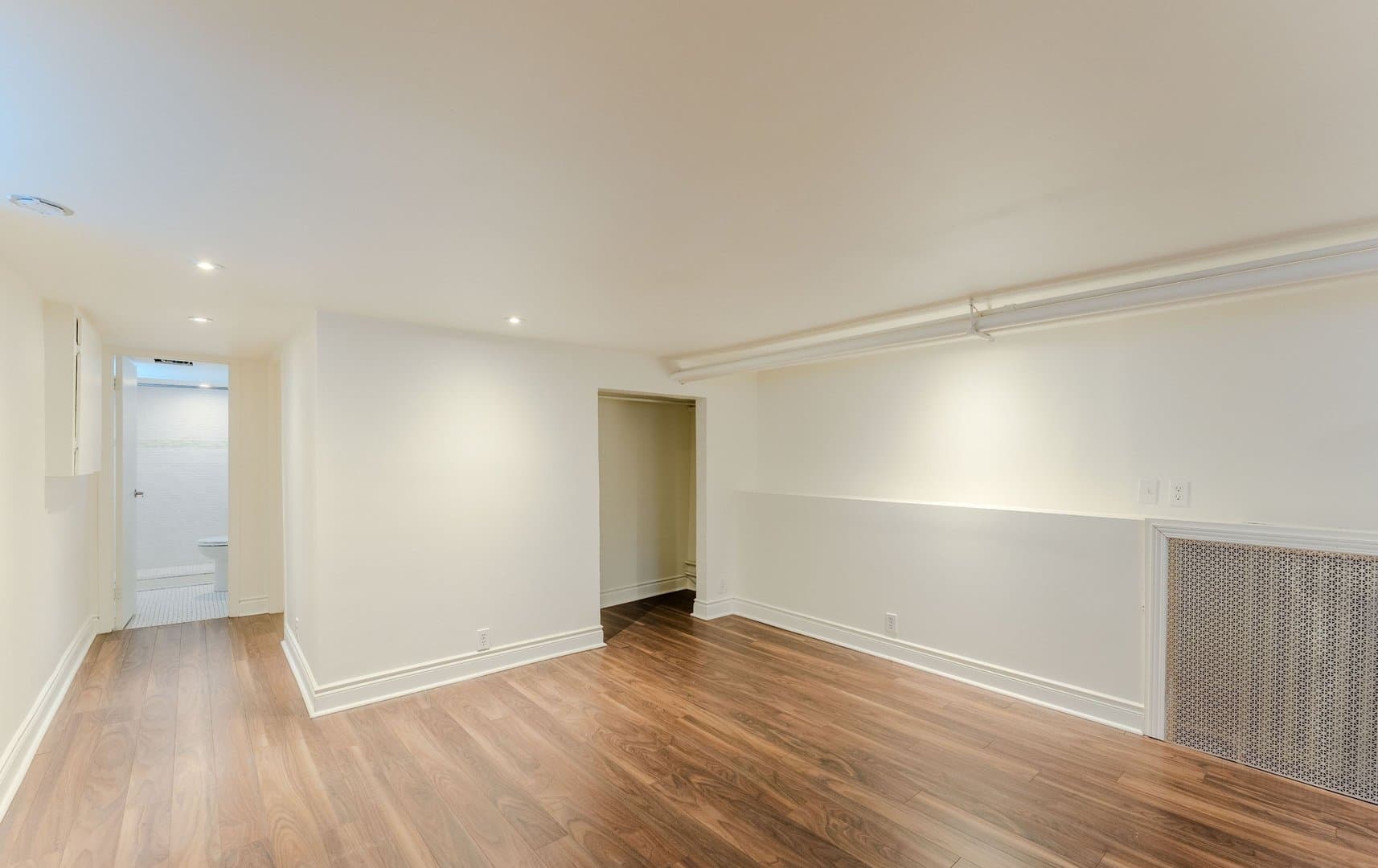 Symington Avenue - Photo 3