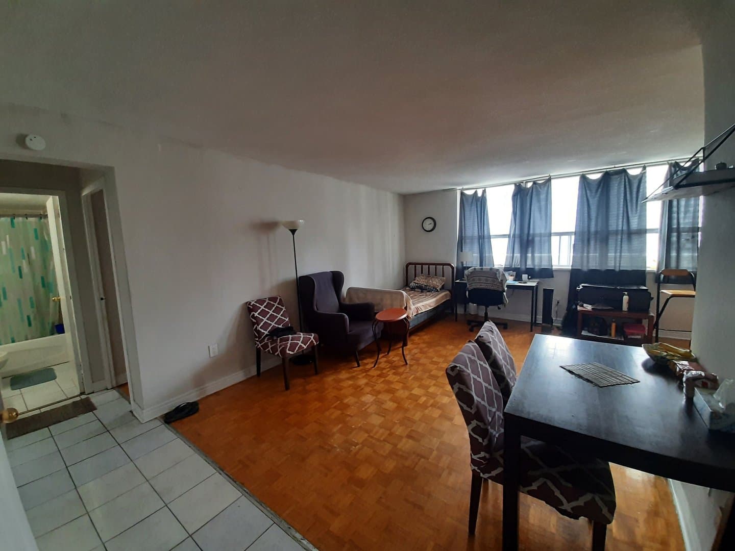 240 Wellesley Street East - Photo 3