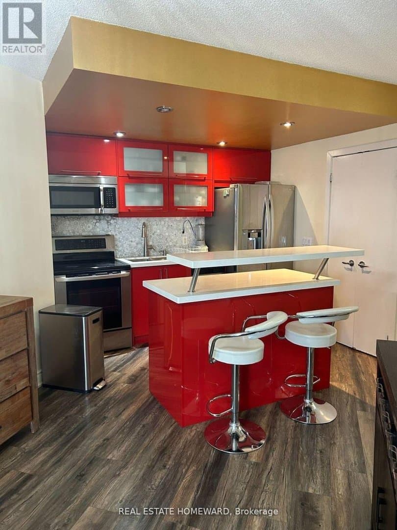 218 Queens Quay - Photo 1