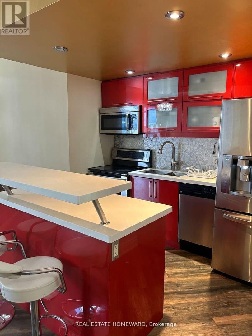 218 Queens Quay - Photo 3