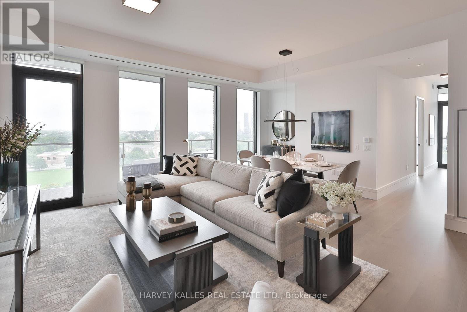 215 Lonsdale Road - Photo 1