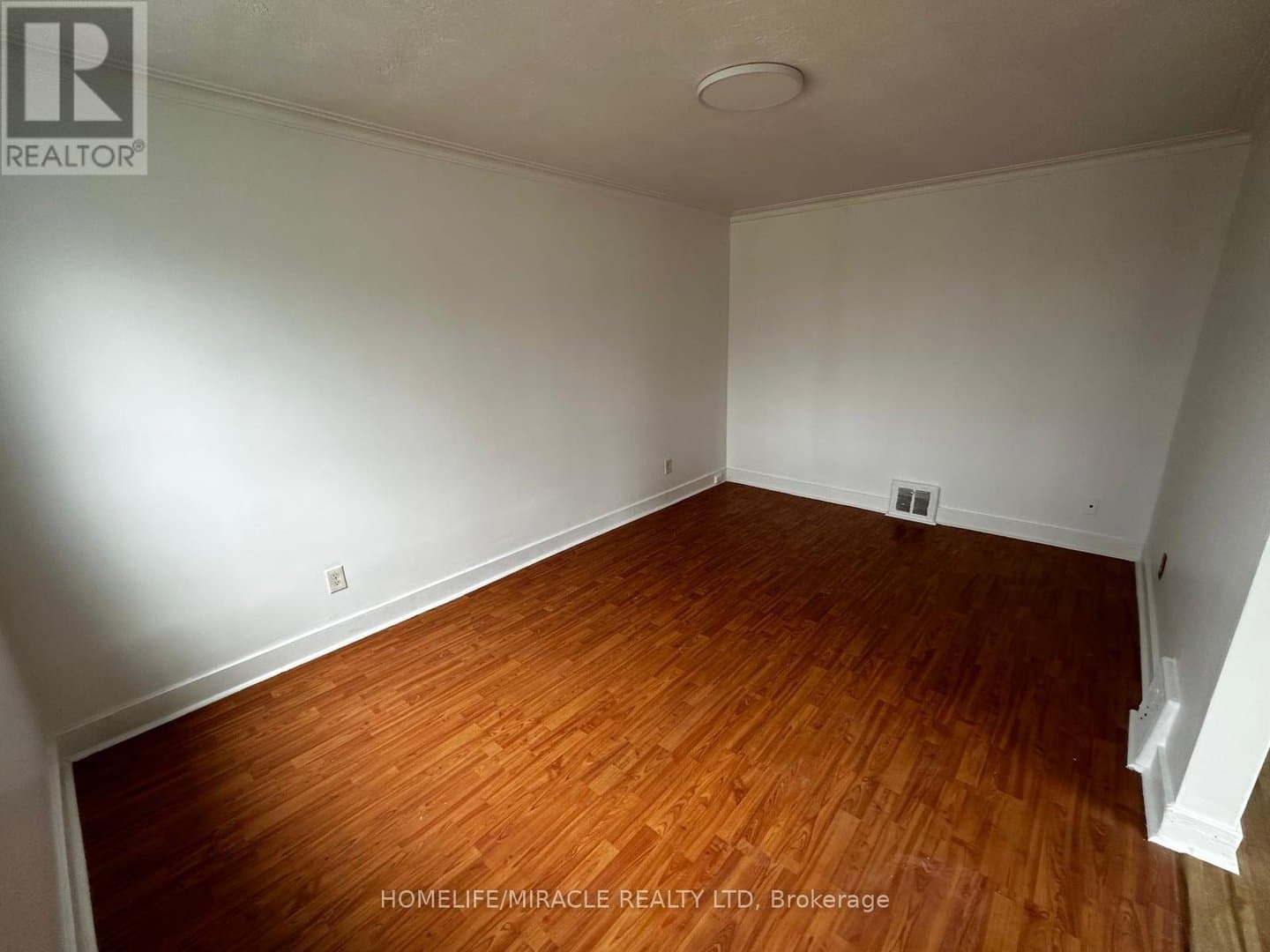 33 Jeavons Avenue - Photo 4