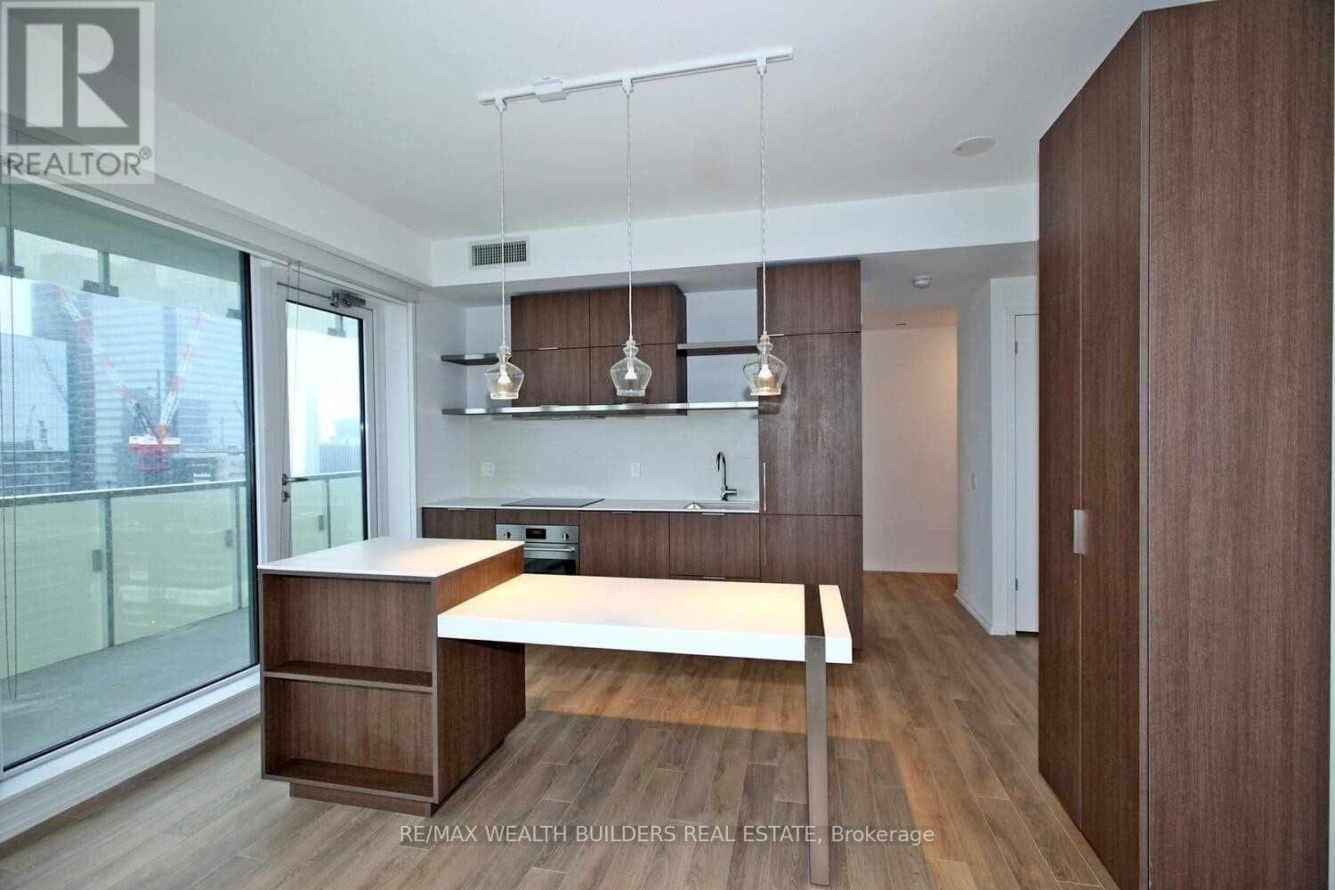 197 Yonge Street