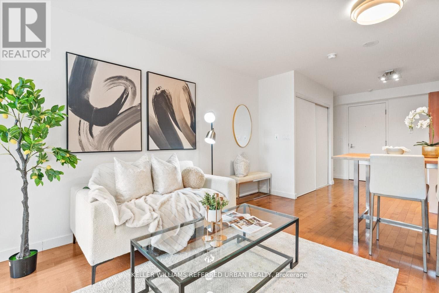 1005 King Street - Photo 3