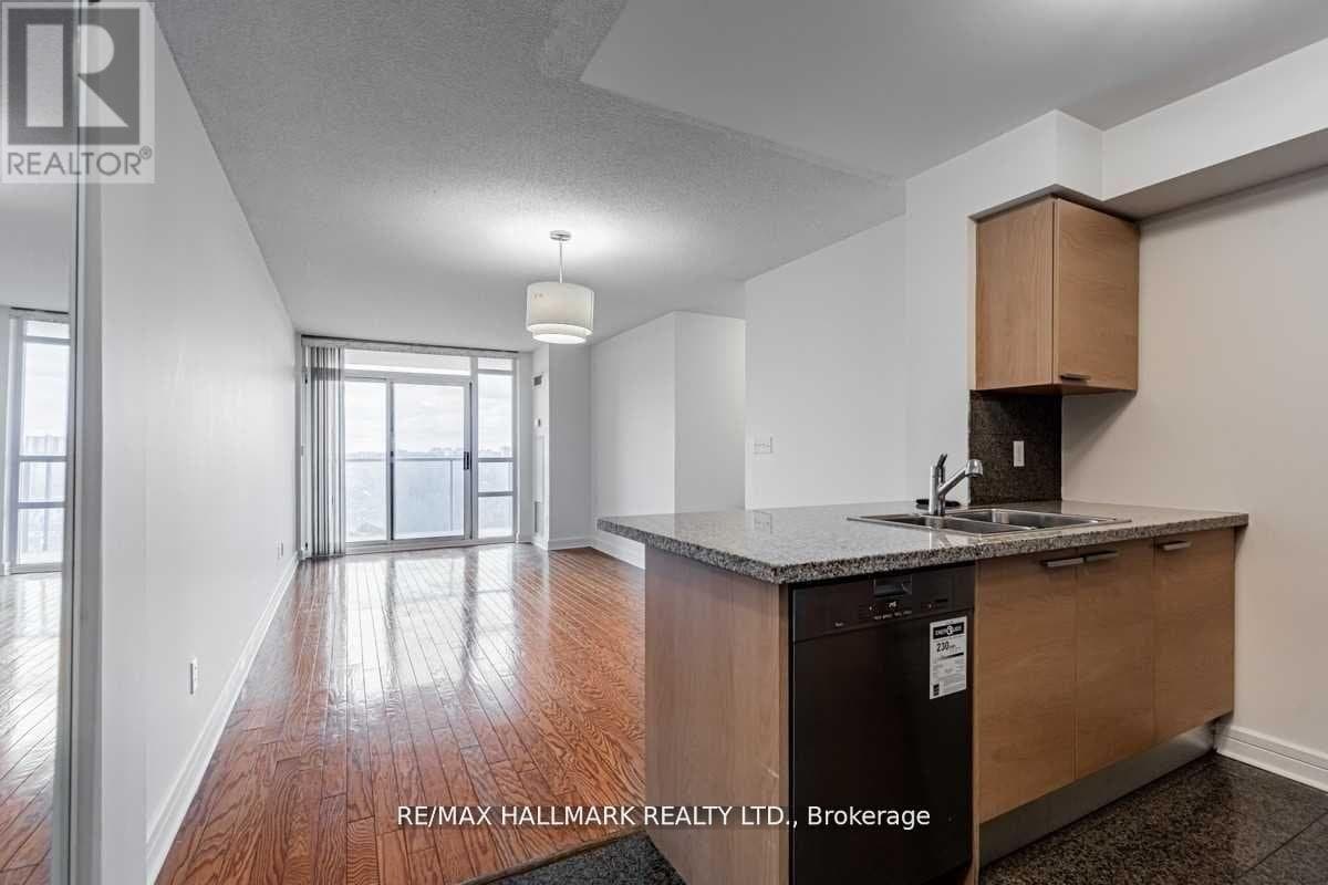 16 Harrison Garden Boulevard - Photo 3