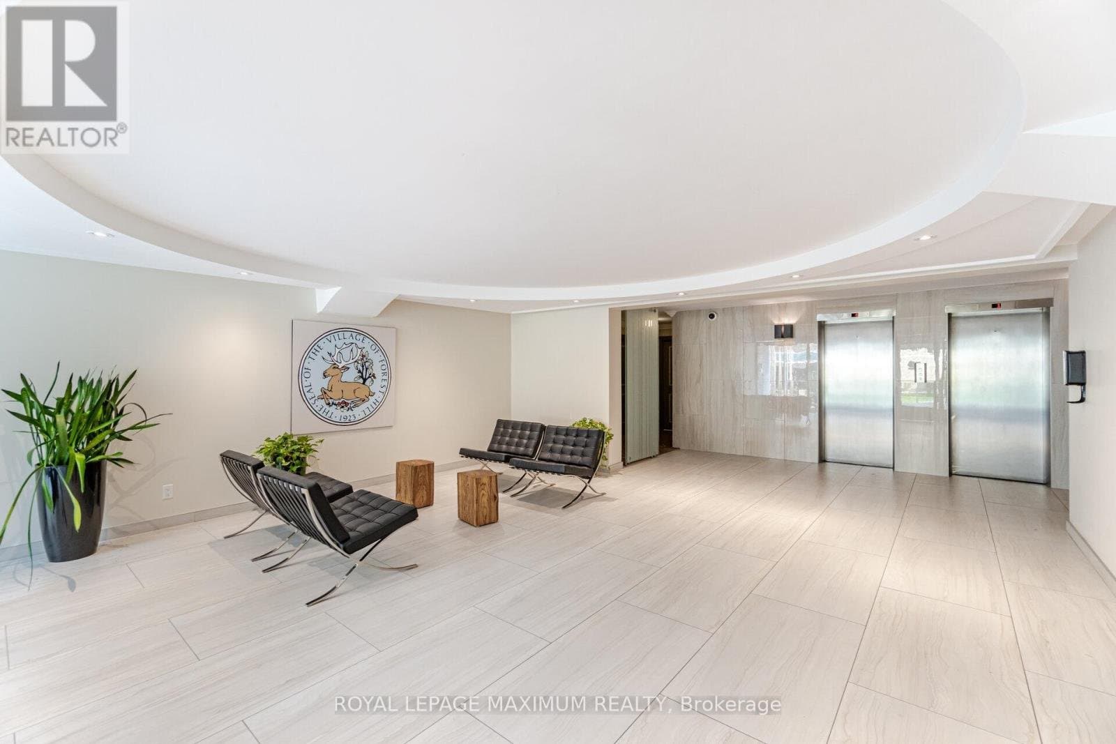 335 Lonsdale Road - Photo 3