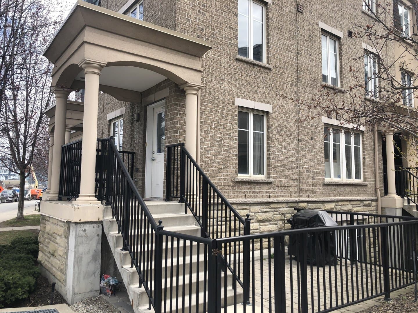 30 Western Battery Road