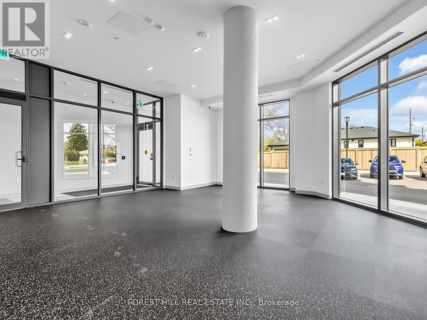 700 Sheppard Avenue - Photo 3