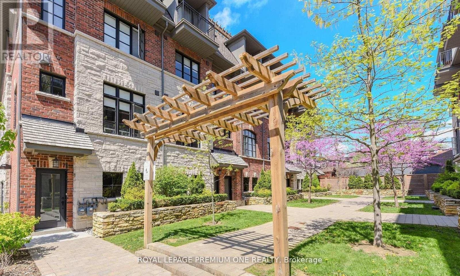 31 Salvador Allende Court - Photo 3