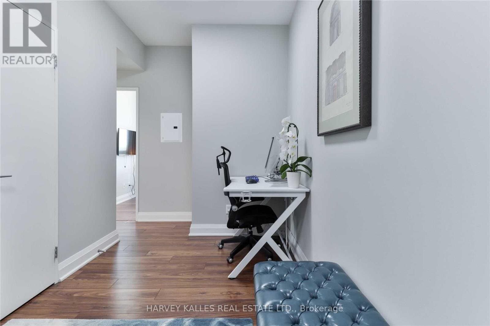 83 Redpath Avenue - Photo 2